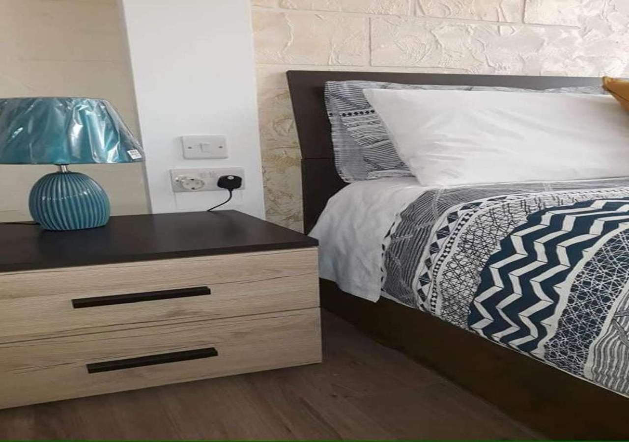 Charming Room In Peaceful Part Of Urban Valeta Мсида Екстериор снимка